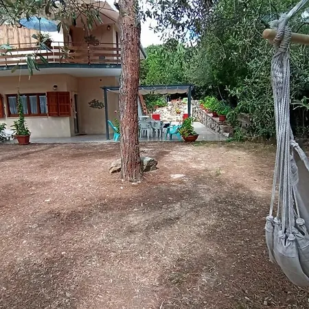 Casa Linnas Siccas Holiday home *